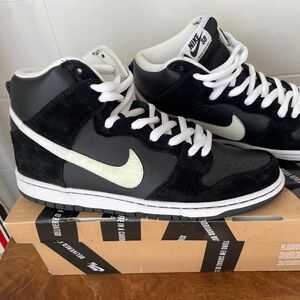 Nike SB Dunk High Pro